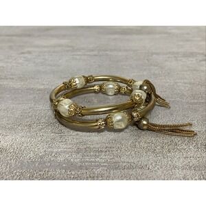 Vtg Miriam Haskell Baroque Pearl & Gold tone Tassel Wrap Memory Wire Bracelet